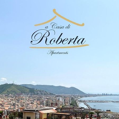A Casa Di Roberta Apartment Salerno Ngoại thất bức ảnh